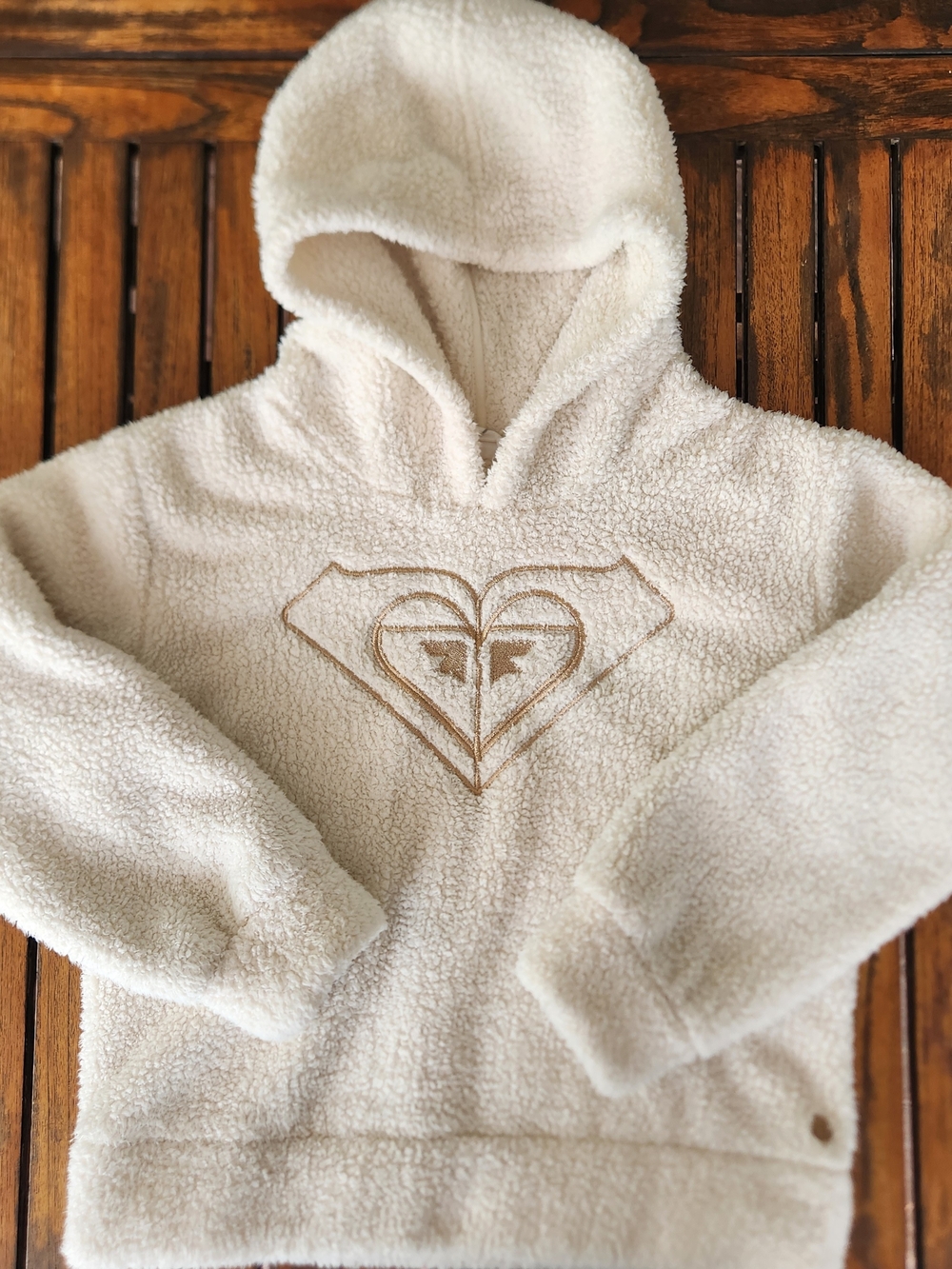 Girls Roxy Cream Sherpa Hoodie with Embroidered Heart Logo Size Small (7) Cozy